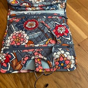 Vera Bradley Hanging Organizer